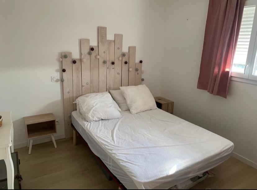 Maison, Piscine Centreville 4 Hotes Holiday home
